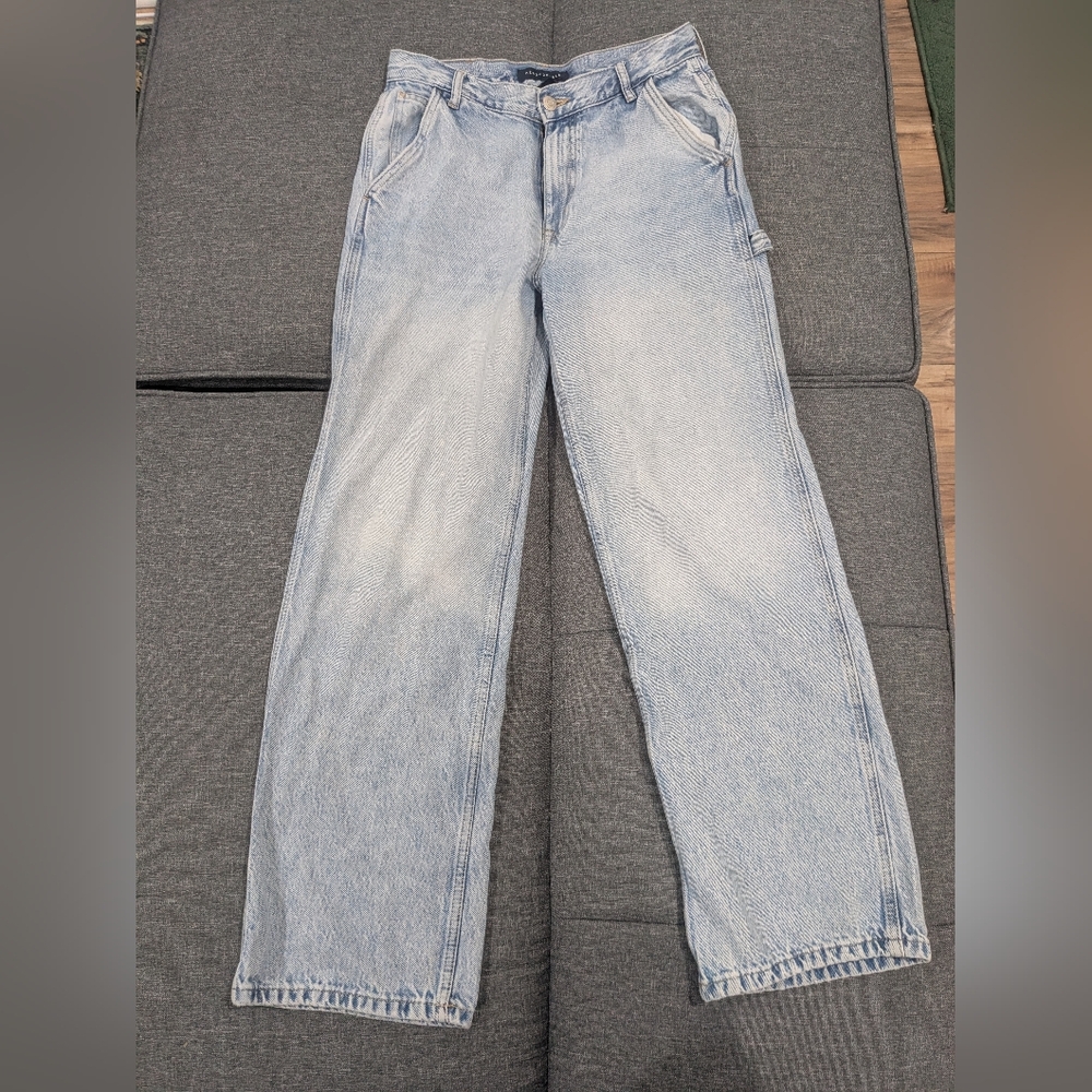 Aeropostale Light Wash Straight Leg Jeans